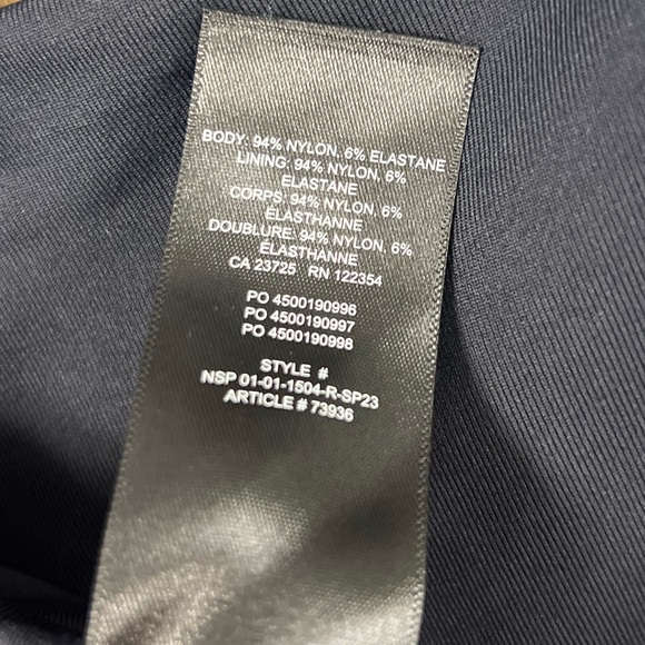 Aritzia Babaton Contour Square Neck Long Sleeve Thong Bodysuit Black Size Large - Picture 9 of 9